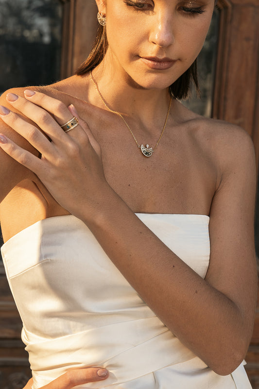 Hilal "هِلال" necklace