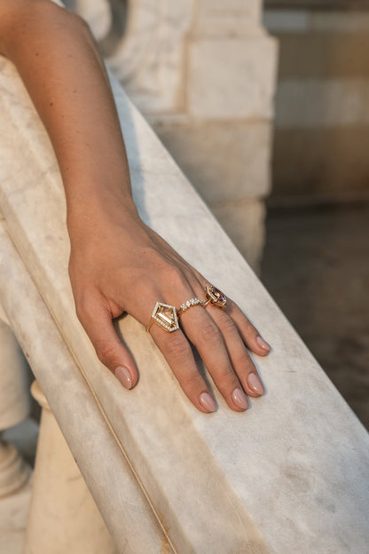 Manara "مَنارة" ring Citrine